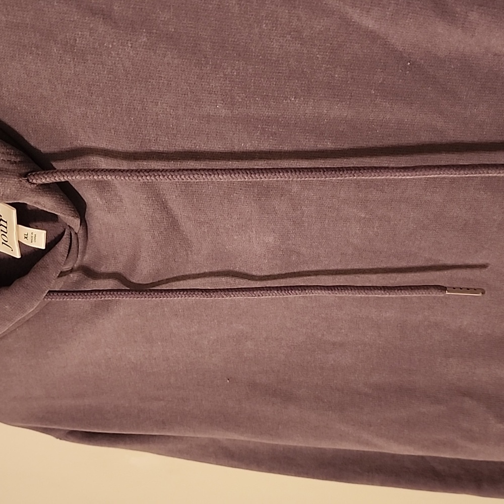 Sweatshirt - Picture 4 of 4